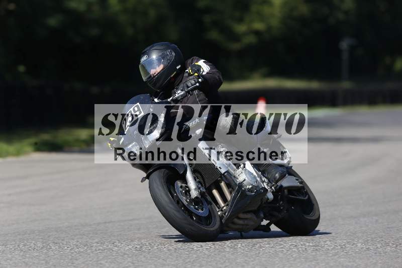 /43 08.08.2025 Discover the Bike ADR/Bike 1 gruen/239